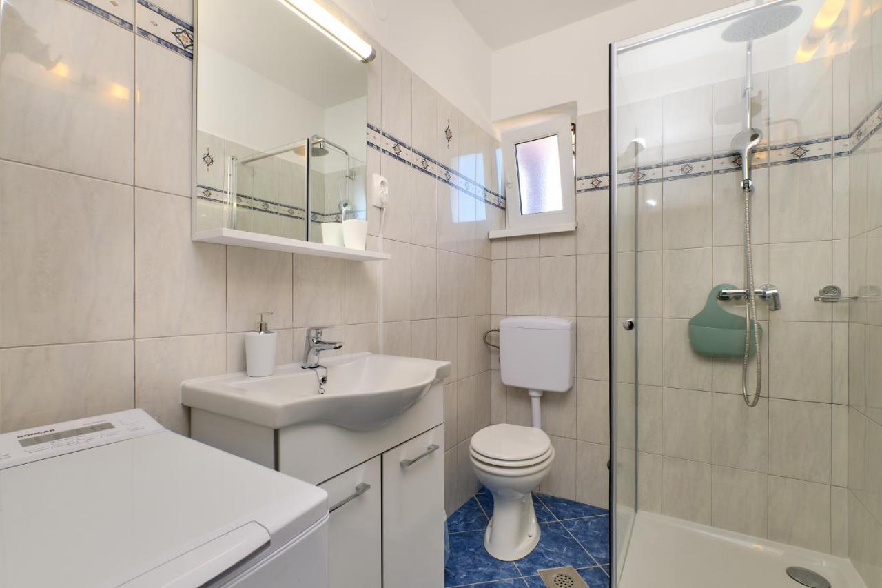 Apartmani Raic Mali Lošinj Εξωτερικό φωτογραφία